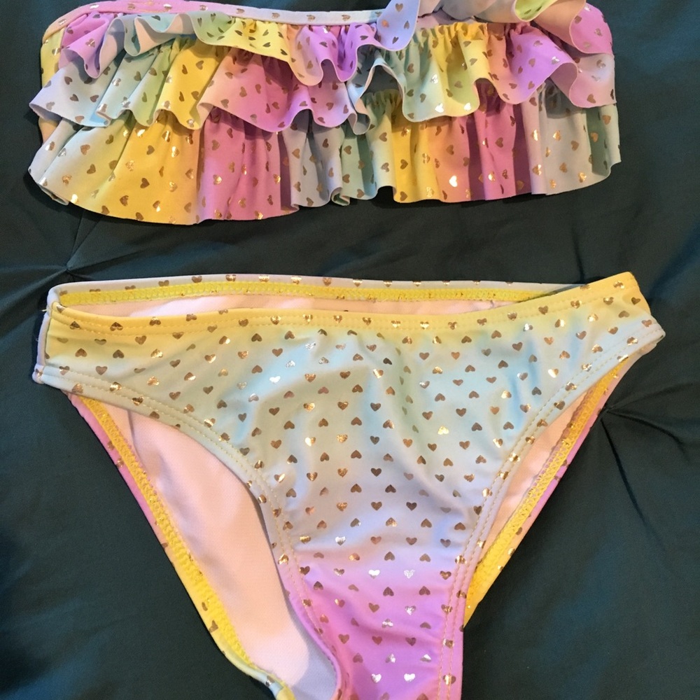 Girl swim wear